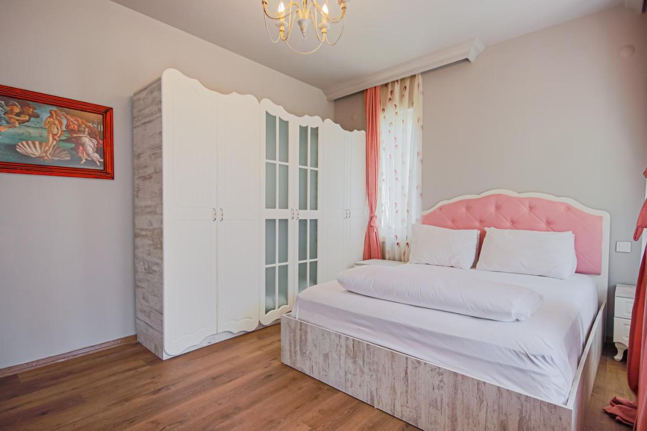 Lara Suites Antalya Exteriör bild