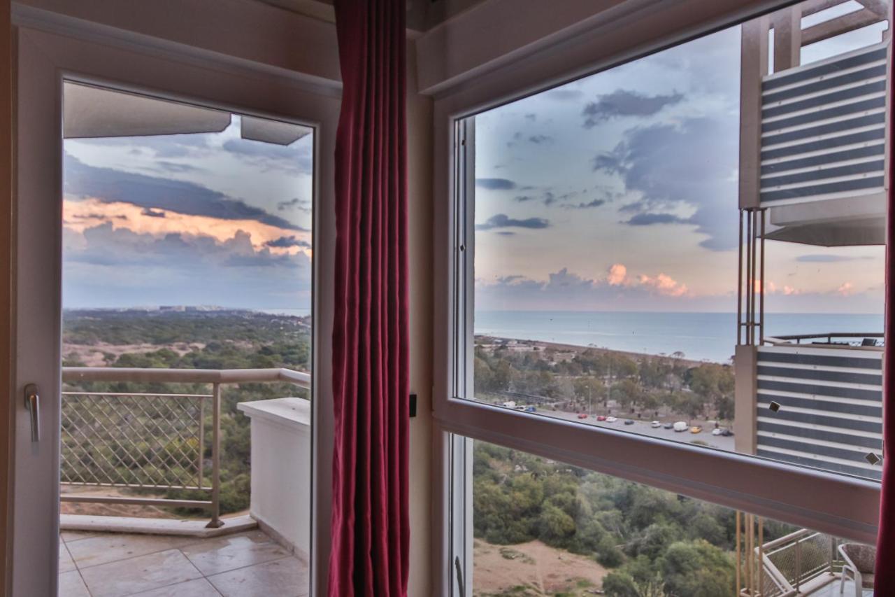 Lara Suites Antalya Exteriör bild